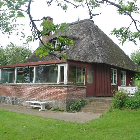 Holiday Joeran - 5m To The Inlet In Se Jutland By Interhome *